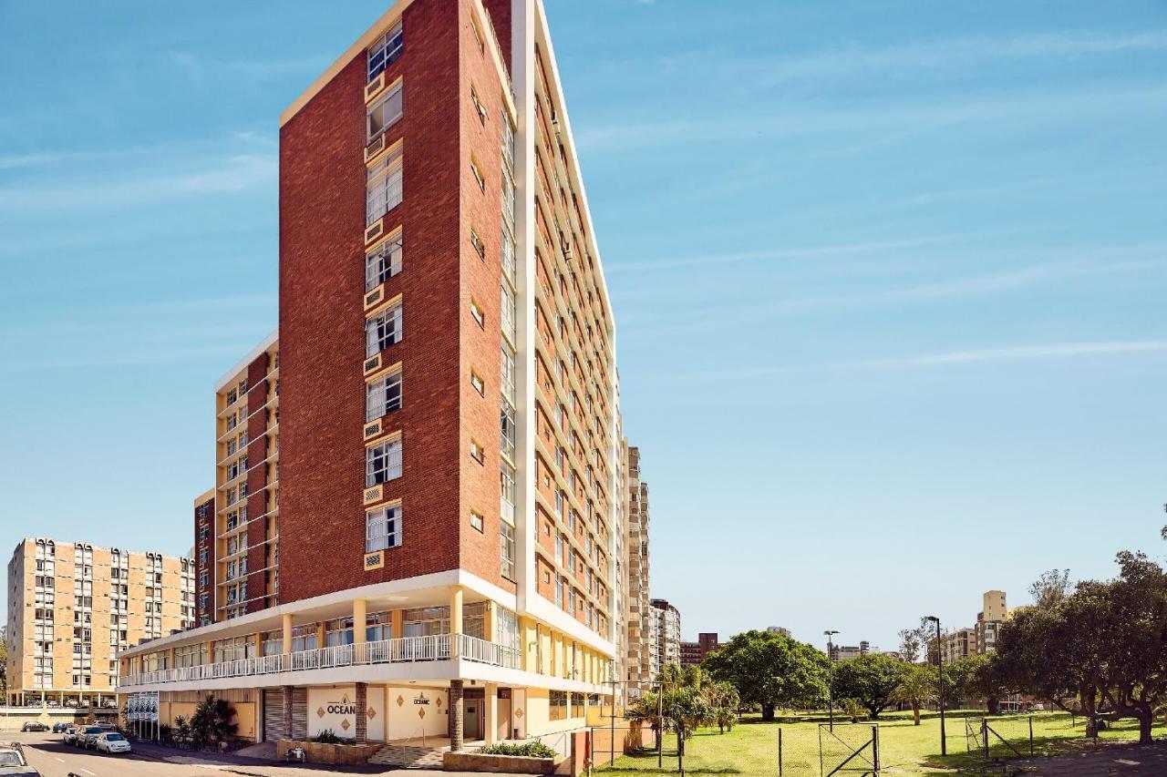 First Group Oceanic Hotel Durban Buitenkant foto